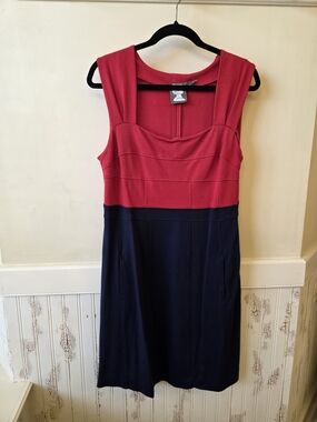 Anthropology Girls From Savoy Sleeveless Two-Tone Pink and Navy Sheath Dress